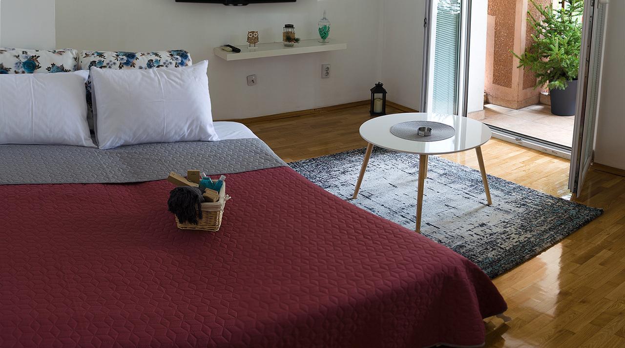 Ap Apartment Near Center Park Skopje Ngoại thất bức ảnh
